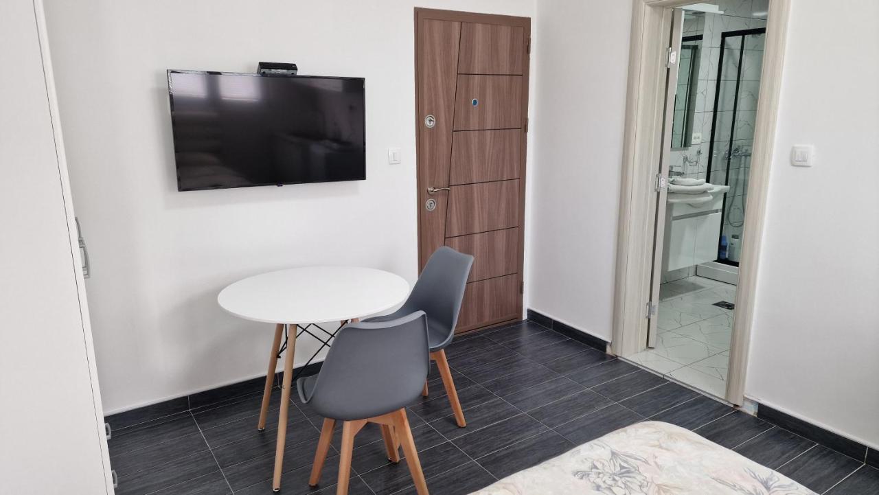 Апартаменти Apartman Tolosi 2 Подгориця Екстер'єр фото