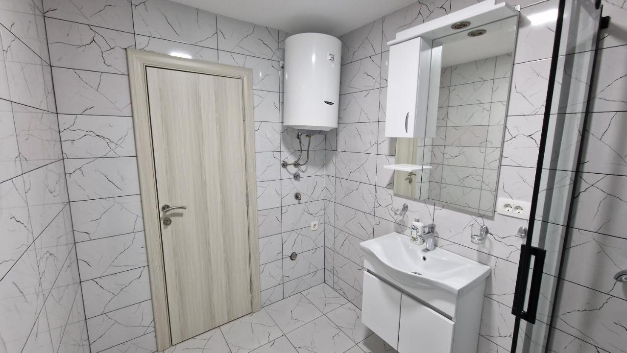 Апартаменти Apartman Tolosi 2 Подгориця Екстер'єр фото